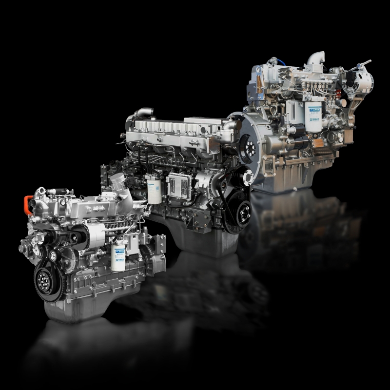 Двигатель дизельный YC4F115-30	  