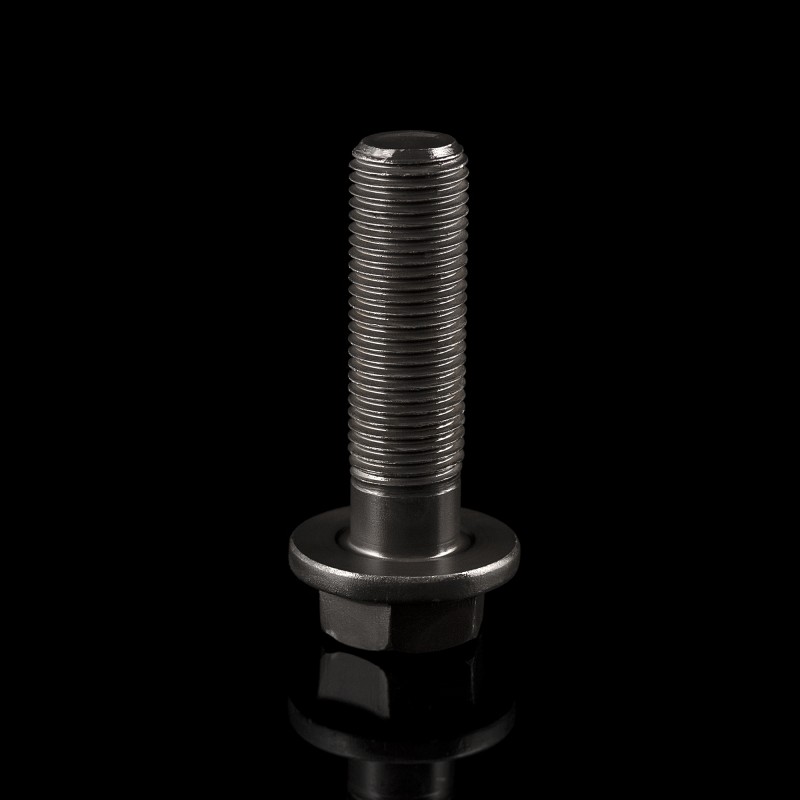 Болт маховика  