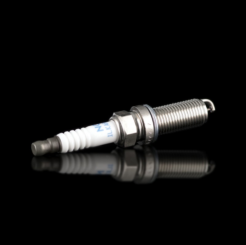Свеча зажигания