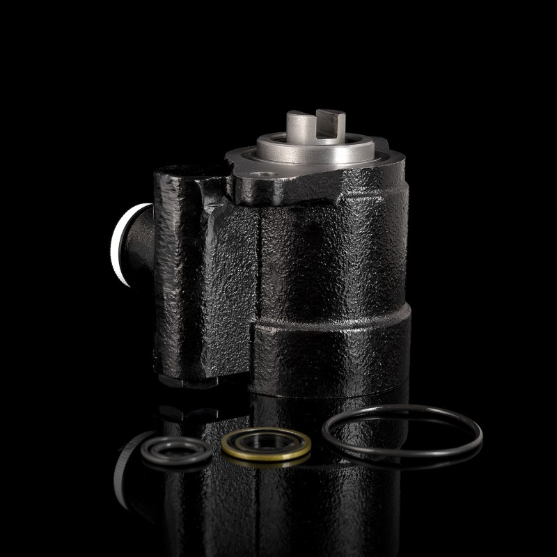 Насос ГУР L33L2-3407100B