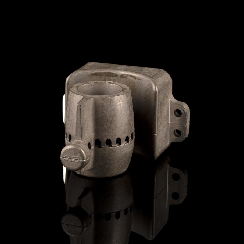 Смеситель J4R00-1113545B