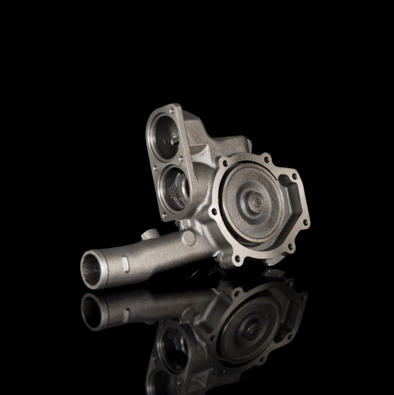 Насос водяной с прокладками R4/6 d102 MB OM904LA/OM906LA/HLA/OM926LA/OM924LA Emmerre 907351 Насос водяной с прокладками R4/6 d102 MB OM904LA/OM906LA/HLA/OM926LA/OM924LA Emmerre 907351