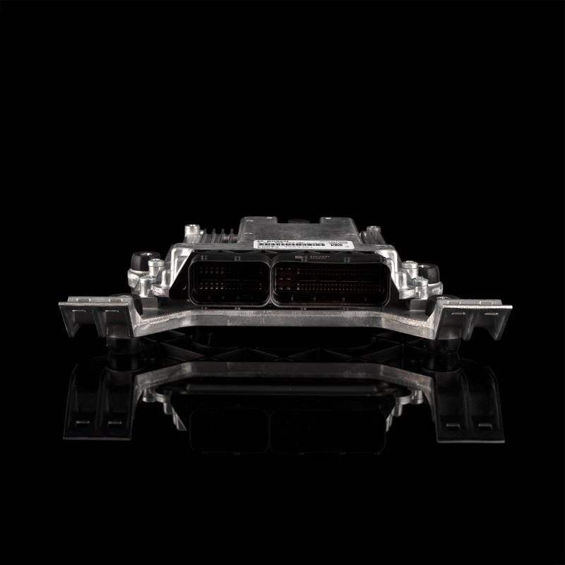 Блок управления двигателем  