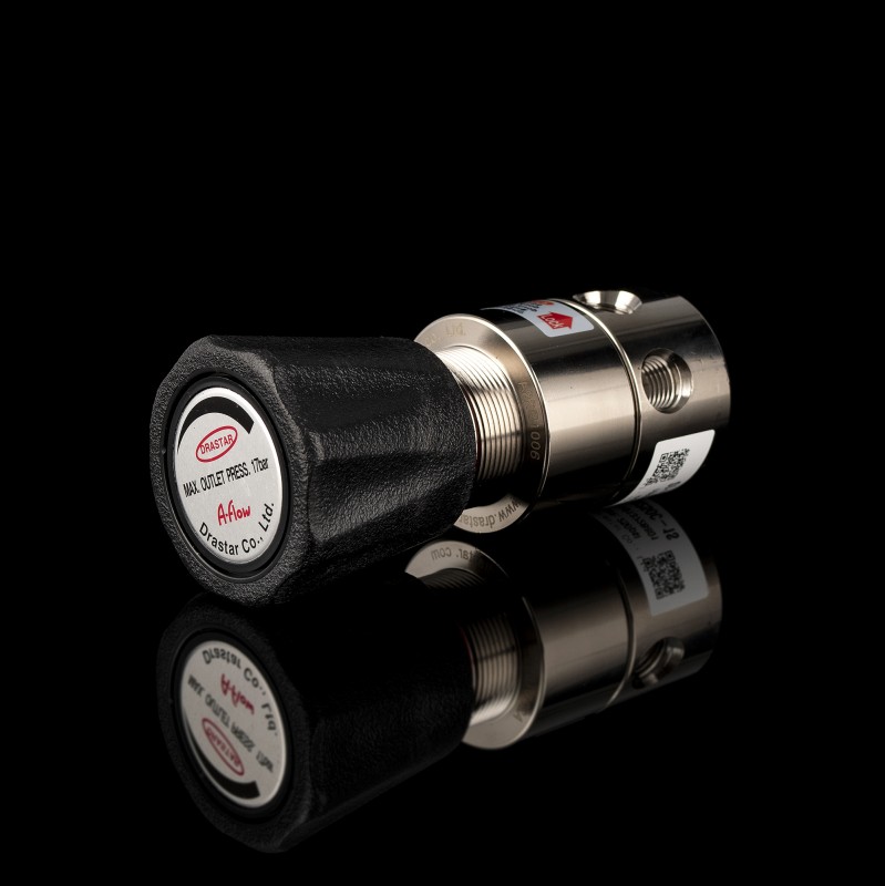 Регулятор давления 072 серии из никелированной латуни от 0.1 до 17 бар ТЗЕ 1/4