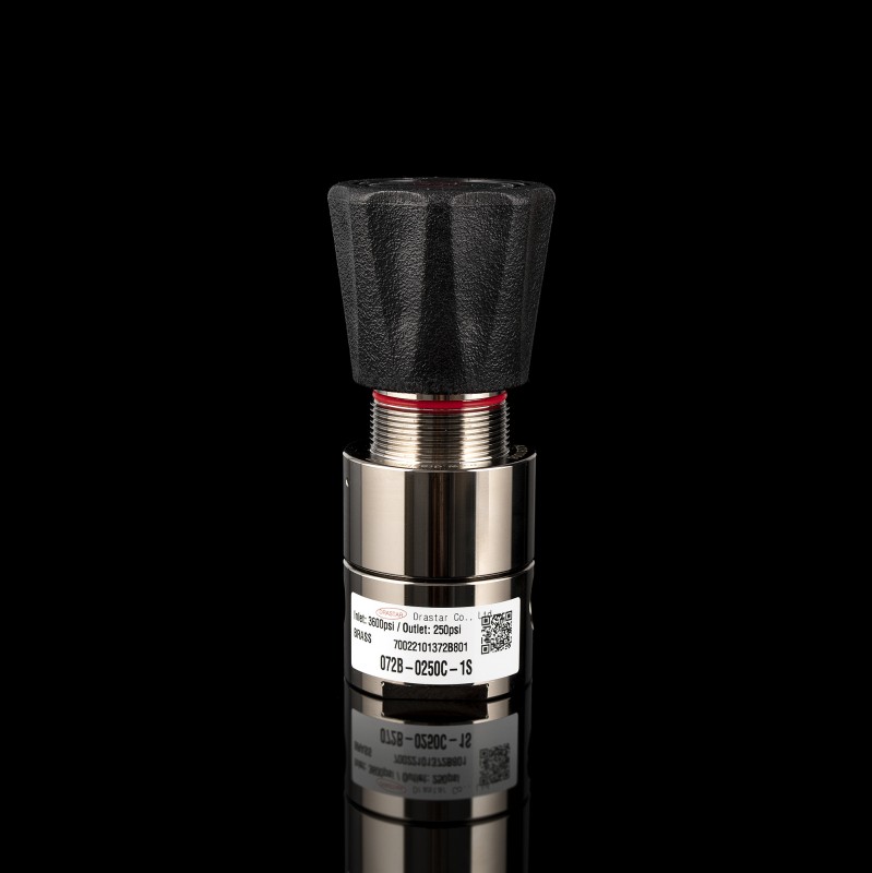 Регулятор давления 072 серии из никелированной латуни от 0.1 до 17 бар ТЗЕ 1/4