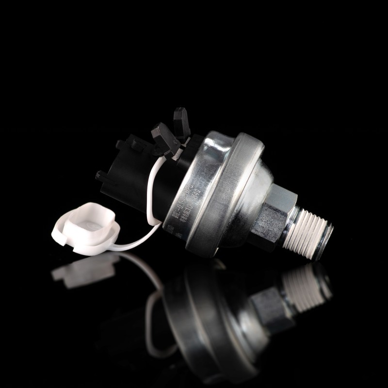 Датчик давления масла  