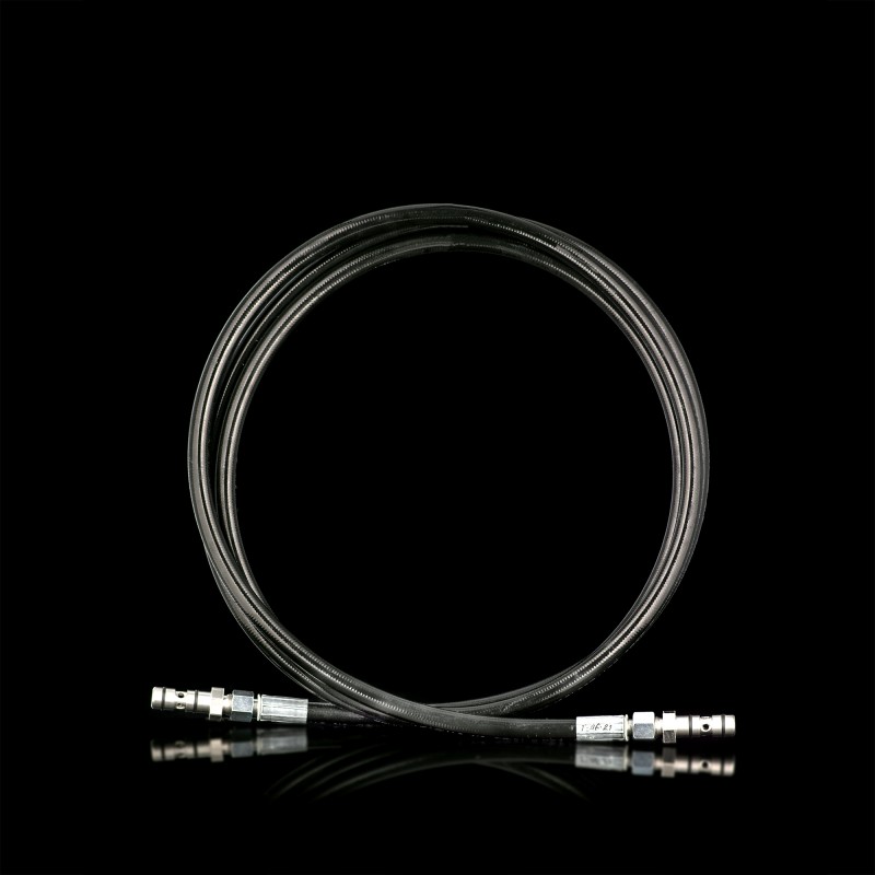 Шланг заправочный полиамидный с двумя заправочными головками для АГНКС, длина шланга 10000±150мм