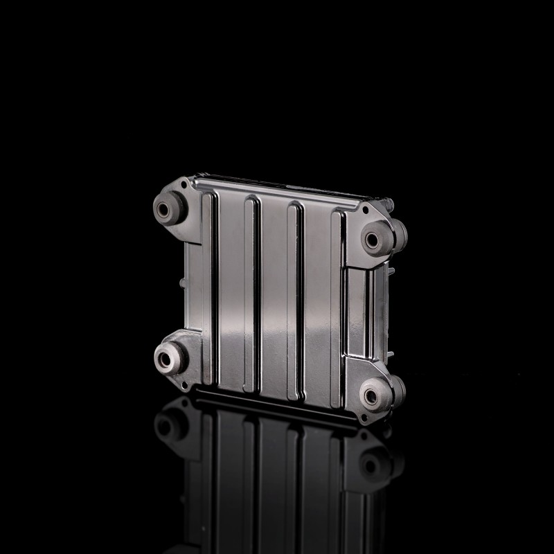 Блок управления двигателем 4G E2492305A  