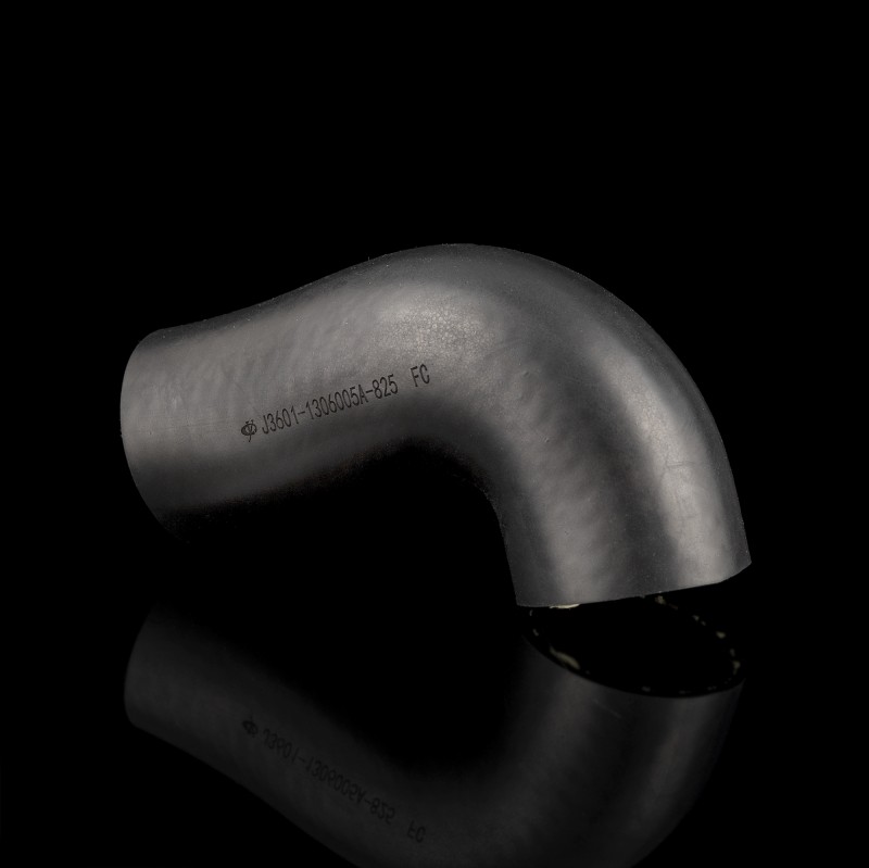 Патрубок водяной J3601-1306005A