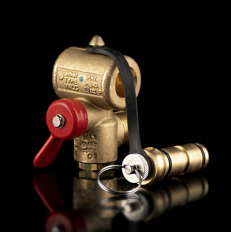 Вентиль заправочный EMER VALC450